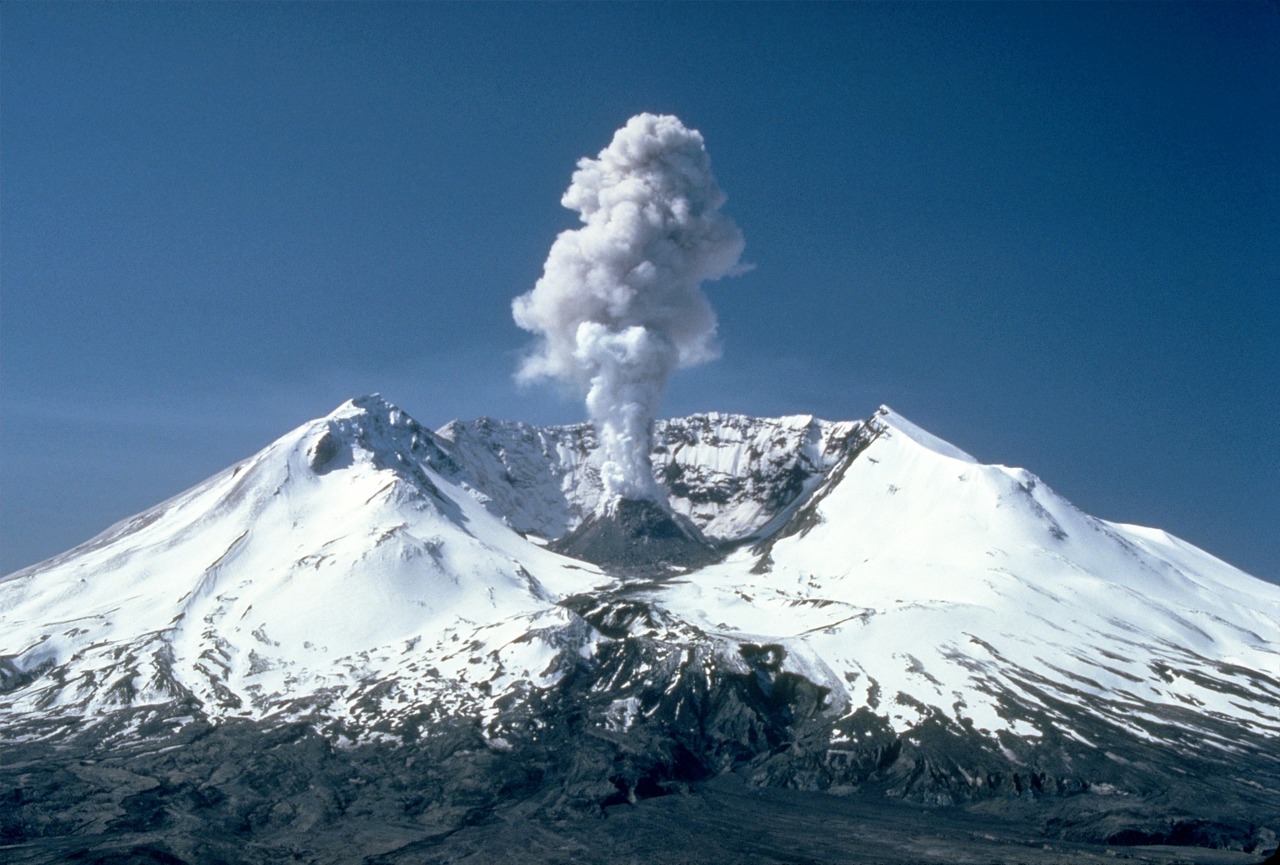 PIXABAYmount-st-helens-164848 1280